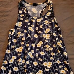 Forever 21 Sunflower Tank Size M